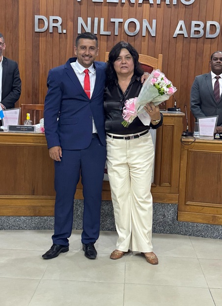 Rosana Aparecida dos Santos Leal homenageada pelo Vereador Danilo Gouvêa