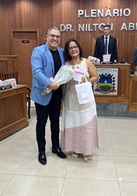 Liliane Almada Medeiros Ribeiro homenageada pelo Vereador Felipinho Barros