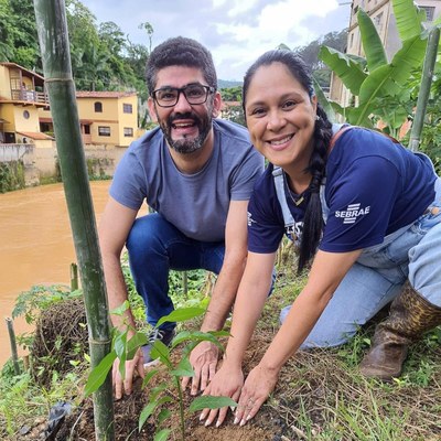 campanha de reflorestamento às margens dos rios Piabanha e Preto