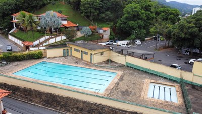 Câmara e Prefeitura de Areal desapropriam piscina e prédio da Associação Atlética Arealense