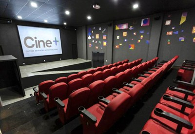 Cine + é inaugurado em Areal