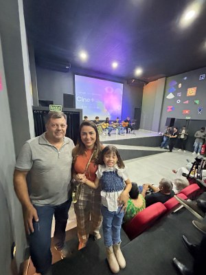 Cine + é inaugurado em Areal