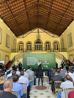 Areal é contemplada com viatura 0km 