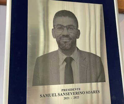 Câmara de Areal inaugura Quadro na Galeria de Honra do Ex-presidente Samuel Sanseverino