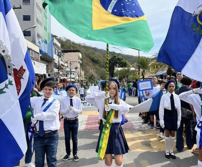 Independência do Brasil é comemorada com tradicional Desfile Cívico em Areal