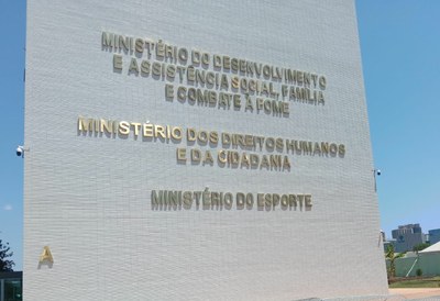 Vice-presidente Marquinhos da Saúde retorna de agenda em Brasília