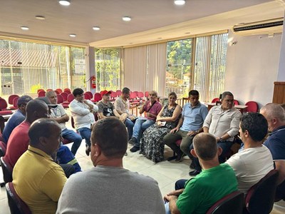 Lei dos 100 é discutida na Câmara de Areal 