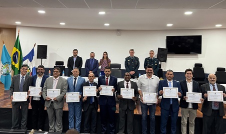 Tribunal Regional Eleitoral (TRE) diplomou, o Prefeito, o Vice-prefeito e os Vereadores eleitos e os primeiros, segundos e terceiros suplentes dos partidos PP, PDT, PRD, PSB, UNIÃO E PSD Tribunal Regional Eleitoral (TRE) diplomou, o Prefeito, o Vice-prefeito e os Vereadores eleitos e os primeiros, segundos e terceiros suplentes dos partidos PP, PDT, PRD, PSB, UNIÃO E PSD