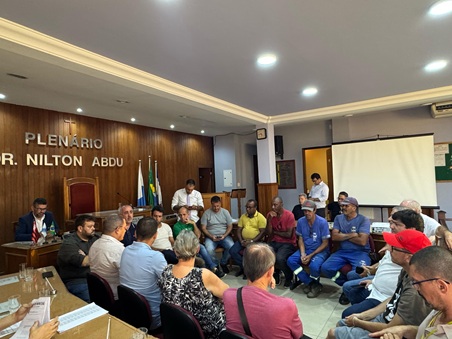 Lei dos 100 é discutida na Câmara de Areal 