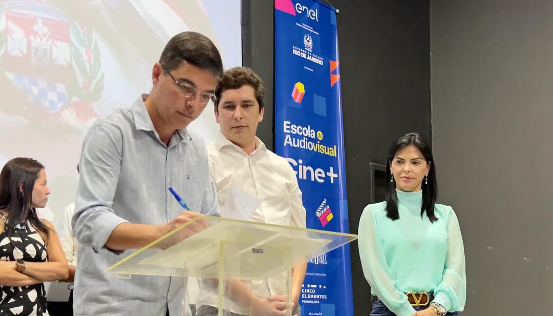 Areal e Morro do Chapéu/BA assinam termo de cooperação técnica.