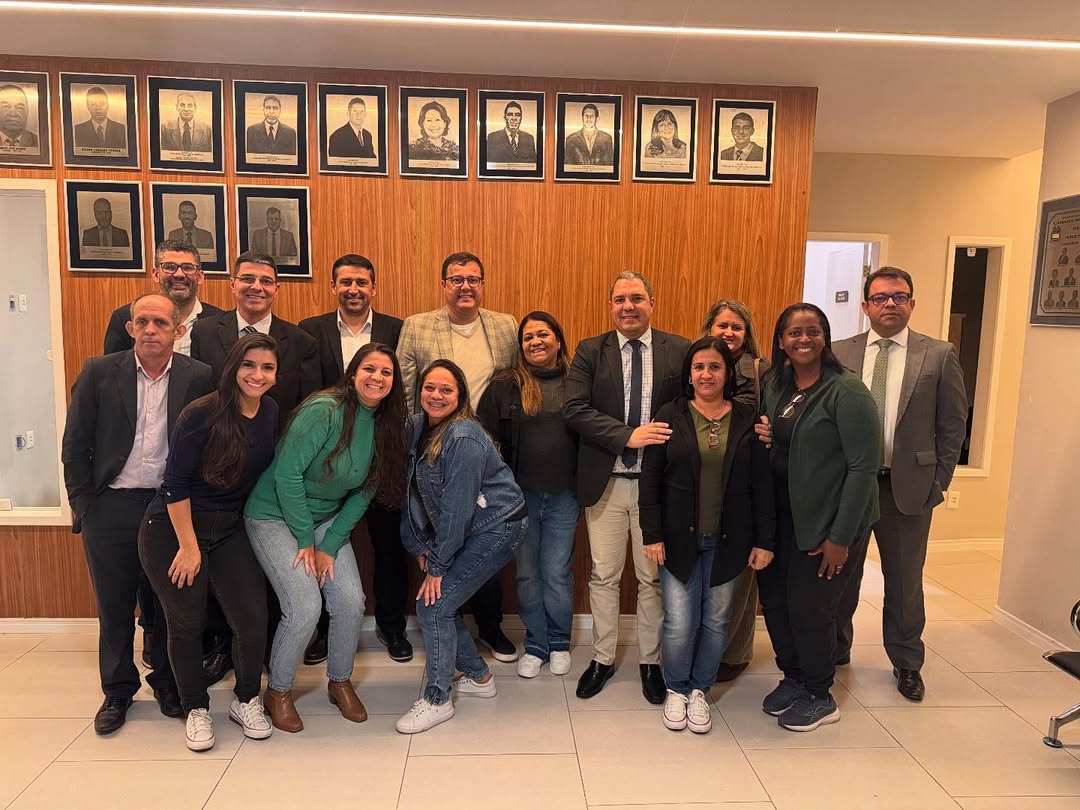 Câmara de Vereadores de Areal recebe Agentes Comunitárias de Saúde para apresentação do Programa Previne Brasil.