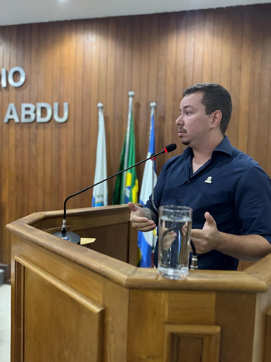 Funcionamento da APAE, manutenção de ruas e calçadas e linhas de ônibus são temas de tribuna livre na Câmara de Areal.