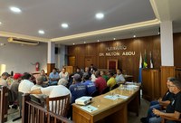 Lei dos 100 é discutida na Câmara de Areal 