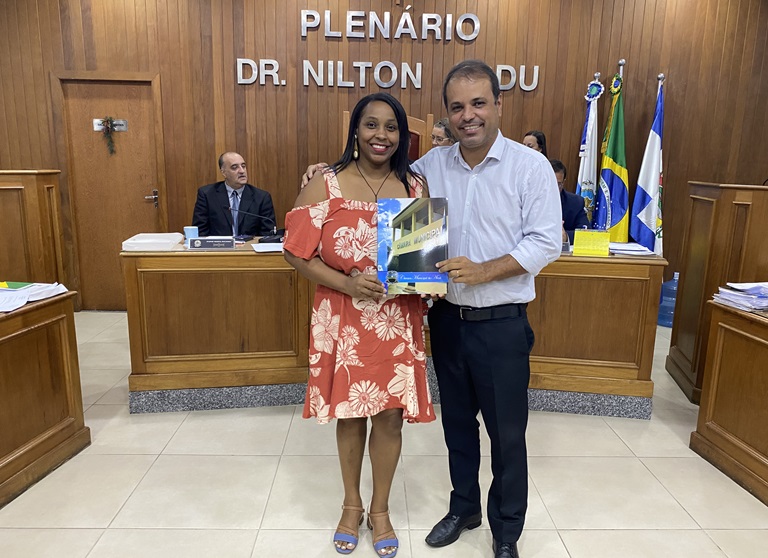 Sala do Empreendedor é homenageada na Câmara de Areal 