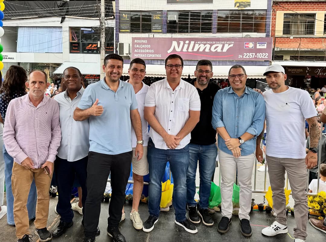 Vereadores marcam presença no Desfile Cívico de 7 de Setembro