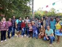 Vereadores participam do arraiá da terceira idade